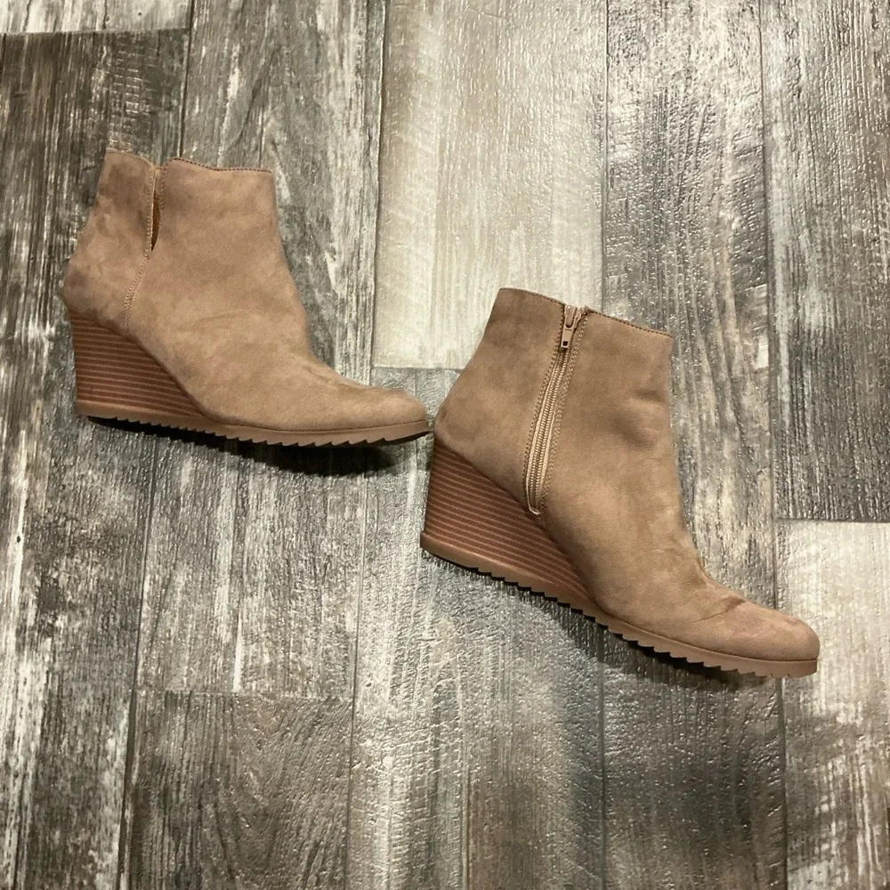 Style & Co. Tan Wedge Ankle Boots Size 11